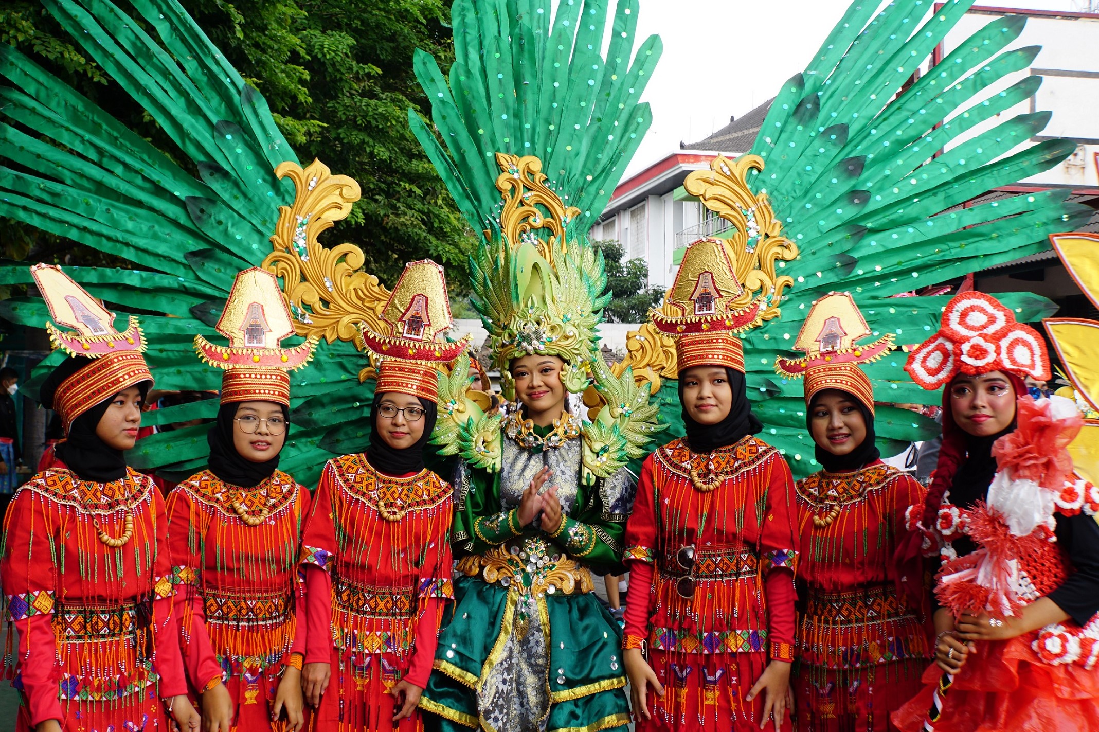 SMPN 5 Yogyakarta Gelar Karnaval Budaya Bawa Semangat Keberagaman Global 